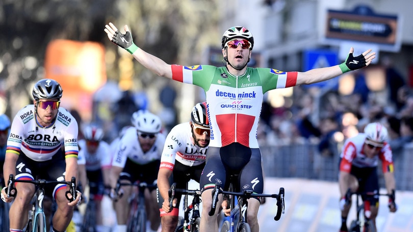 Ciclismo, 3ª tappa Tirreno-Adriatico: Viviani trionfa in volata