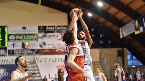 Basket Serie A2, Latina batte Bergamo. La Leonis Roma fa 4 di fila