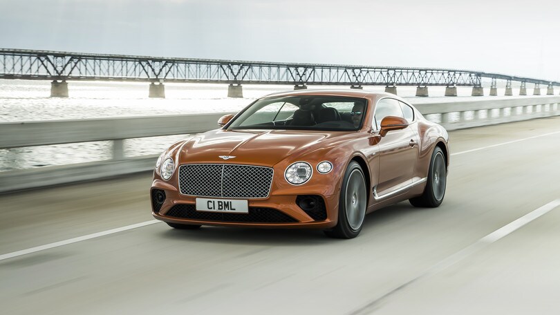 Bentley Continental Gt V8 Lusso E Grandi Prestazioni