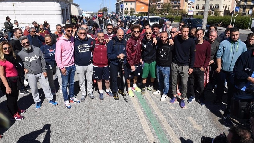 Serie B, Livorno salvo: Diamanti mantiene la promessa e sale a piedi a Montenero