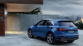 Audi Q5 ibrida plug-in: le foto