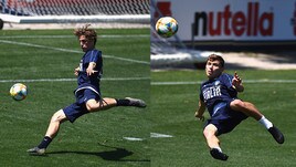 Zaniolo e Barella, sfida acrobatica in allenamento