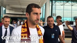 Roma, tifosi in festa: Mkhitaryan è sbarcato a Fiumicino