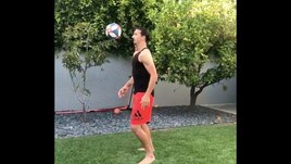 "Matrix Challenge": Ibra lancia la sfida a Pogba