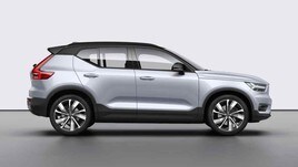 Volvo XC40 Recharge, le foto dell'elettrica
