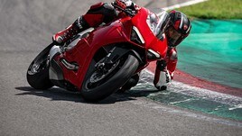 Ducati Panigale V2: tutte le immagini