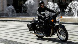 Benelli Imperiale 400, gli scatti