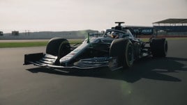 Hamilton in Ferrari? Wolff non commenta