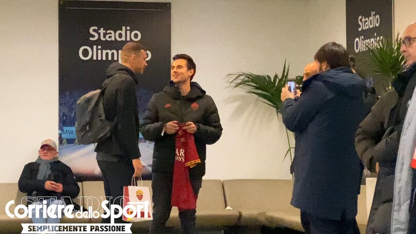 Dzeko a fine partita incontra... Dj Dzeko!