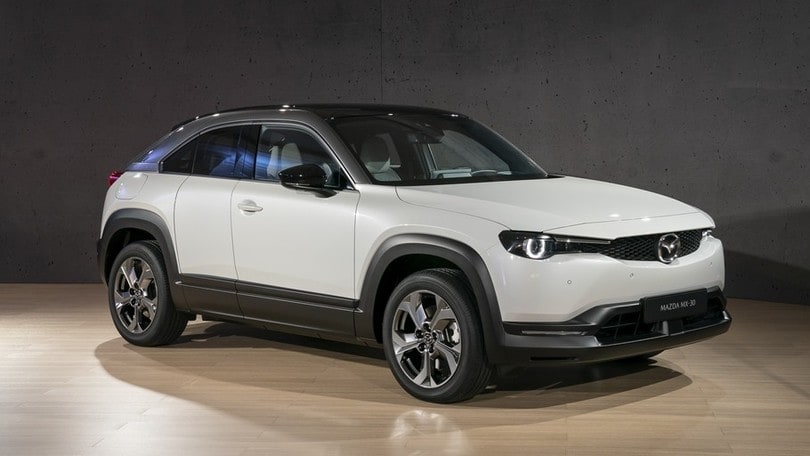 Nuova Mazda MX-30: ecosostenibilità, tutta da guidare