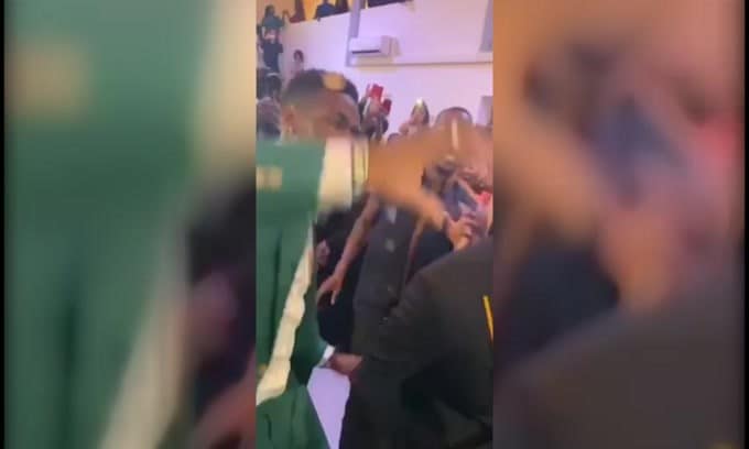 Pogba scatenato al matrimonio del fratello