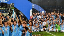 Lazio, che festa! Lulic alza al cielo la Supercoppa
