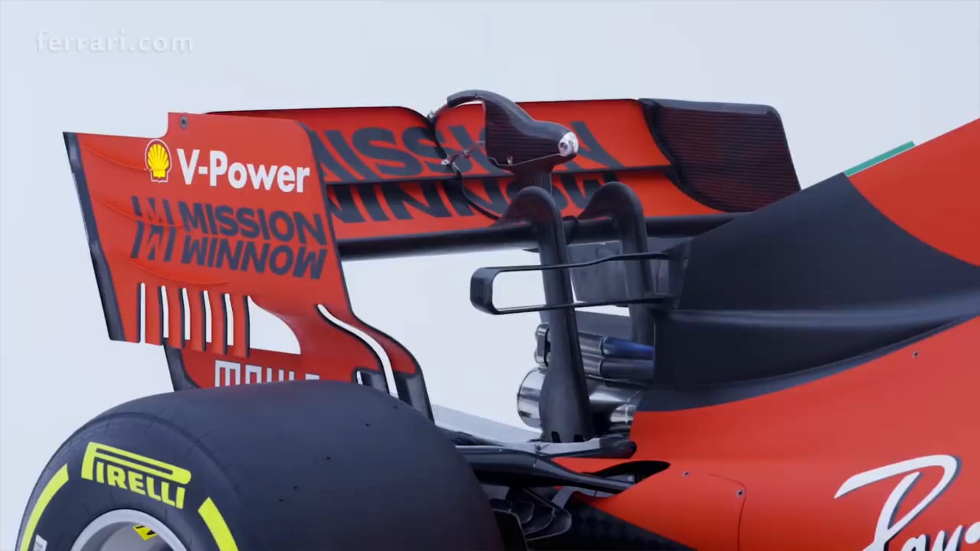 F1: Leclerc rinnova fino al 2024 con la Ferrari