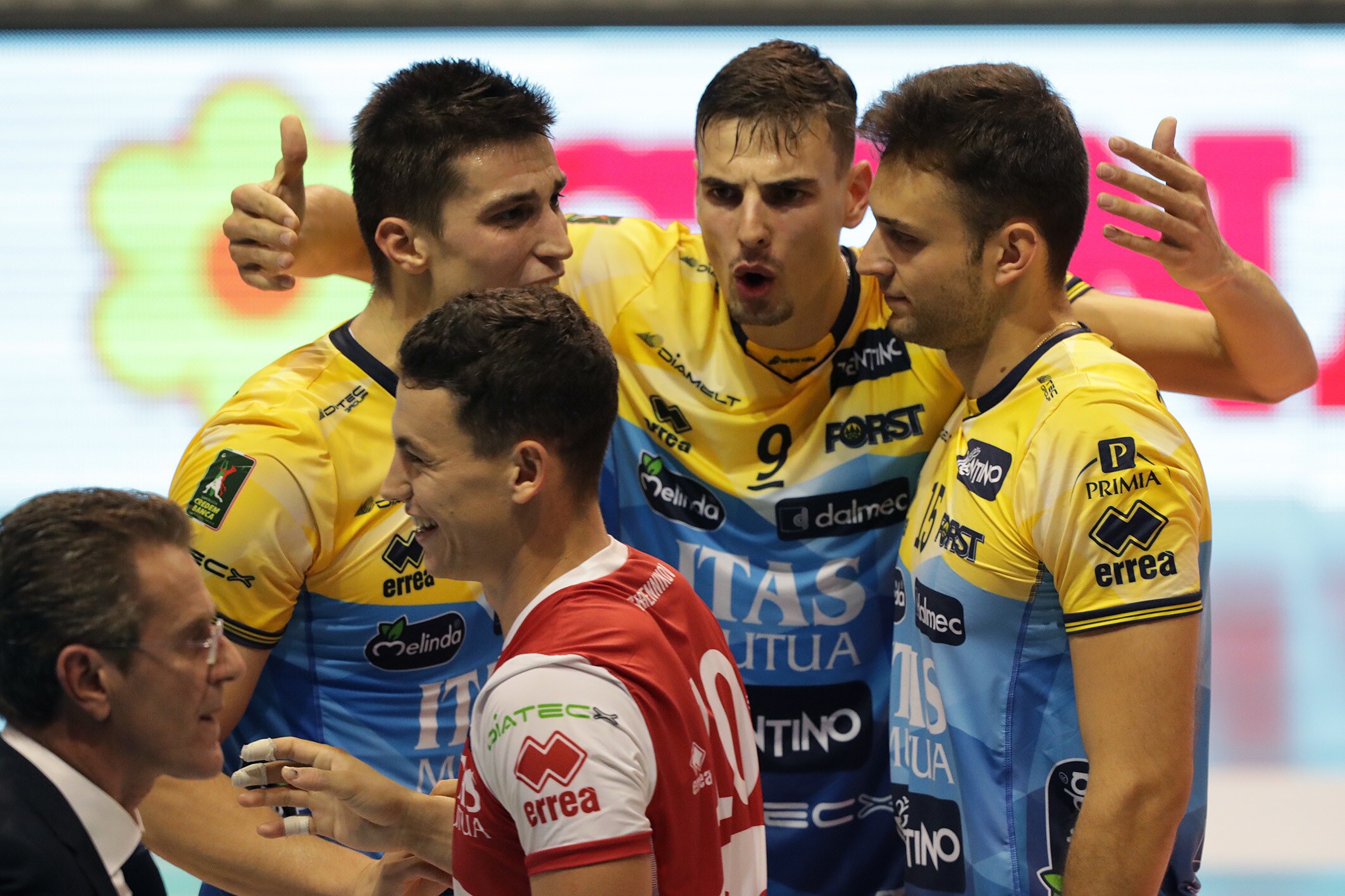 Superlega, per le feste tutti in campo