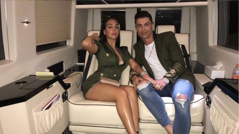 Cristiano Ronaldo e il messaggio a Georgina: "Mi fai sempre sentire così speciale"