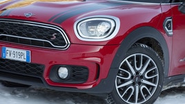 MINI Countryman Cooper SE: gli scatti alle isole Lofoten
