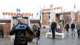 Coronavirus, i medici venuti dall'Albania al Spedali Civili di Brescia