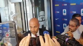 Il Cagliari rinuncia a un mese di stipendio