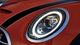MINI restyling 2018, arrivano i fari Matrix led: le immagini