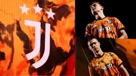 Juve, Dybala e Ronaldo posano con la terza maglia