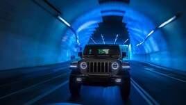 Jeep Wrangler 4xe: le immagini