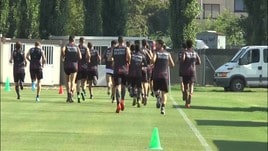 Bologna, lungo stop per Medel e Dijks