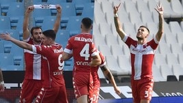 Fiorentina, 2-2 con dedica: Pezzella e Biraghi ricordano Astori