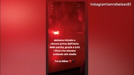 Il Milan tra tifosi e fumogeni allo stadio, Leao riprende la scena