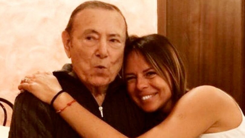 Paola Perego, morto il papà: aveva il Covid