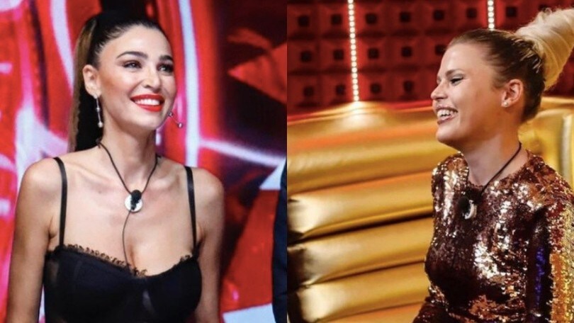 Cecilia Capriotti e gli “odori” di Carlotta: “Dormo nella m…”