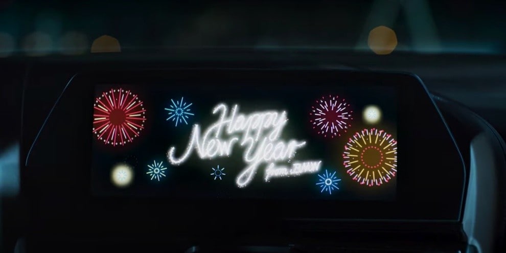 BMW “Happy New Year”: gli auguri animati sui modelli del marchio