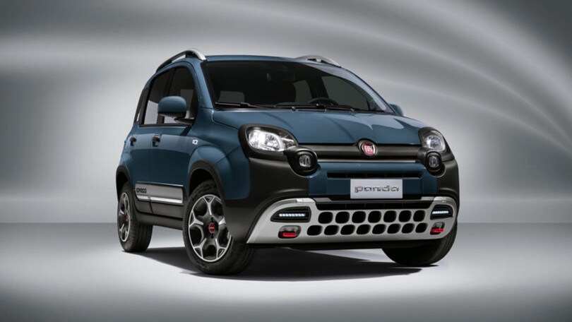 Immatricolazioni auto, 2020 chiude con un pesante -28%