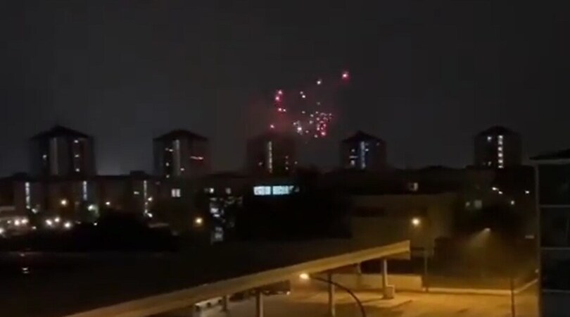 Capodanno, follia a Torino: un uomo spara con una pistola per festeggiare il nuovo anno