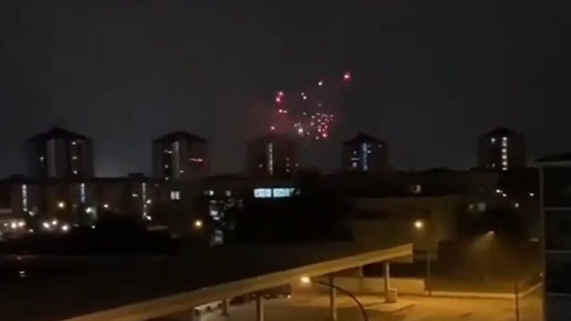 Capodanno, fuochi d'artificio e spari di pistola