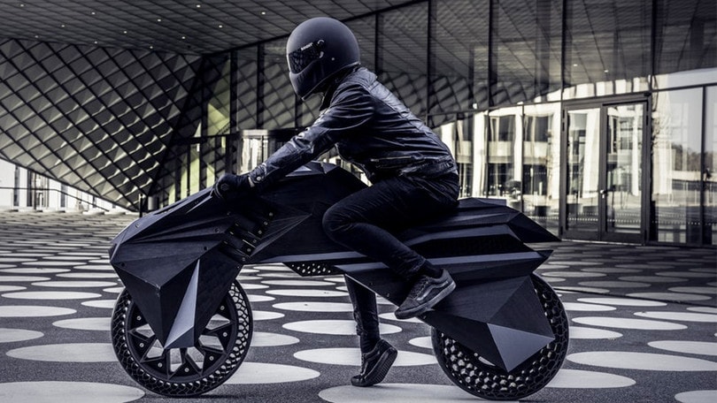 Nera, la prima moto elettrica stampata 3D è "italiana"
