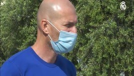 Dalla Spagna: "Zidane, contatto diretto con un positivo: è in isolamento"