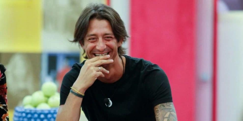 Francesco Oppini compra casa e chiarisce: "Il Gf Vip non ti arricchisce"