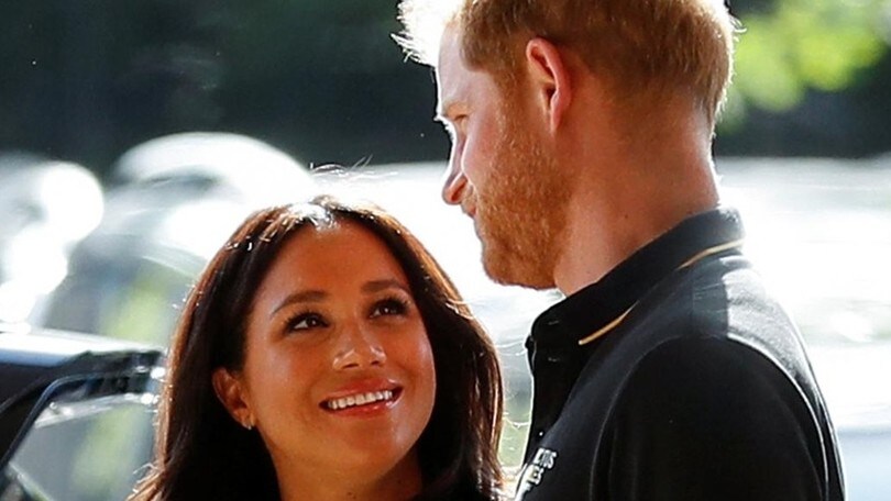 Harry e Meghan lasciano i social media: "C'è troppo odio"