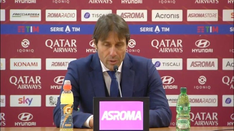 Conte: "I cambi sono stati fatti ruolo per ruolo. Non invento nulla"