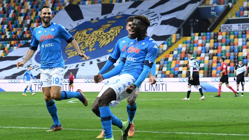 Vincono Napoli e Lazio. Gol e spettacolo tra Roma e Inter VIDEO