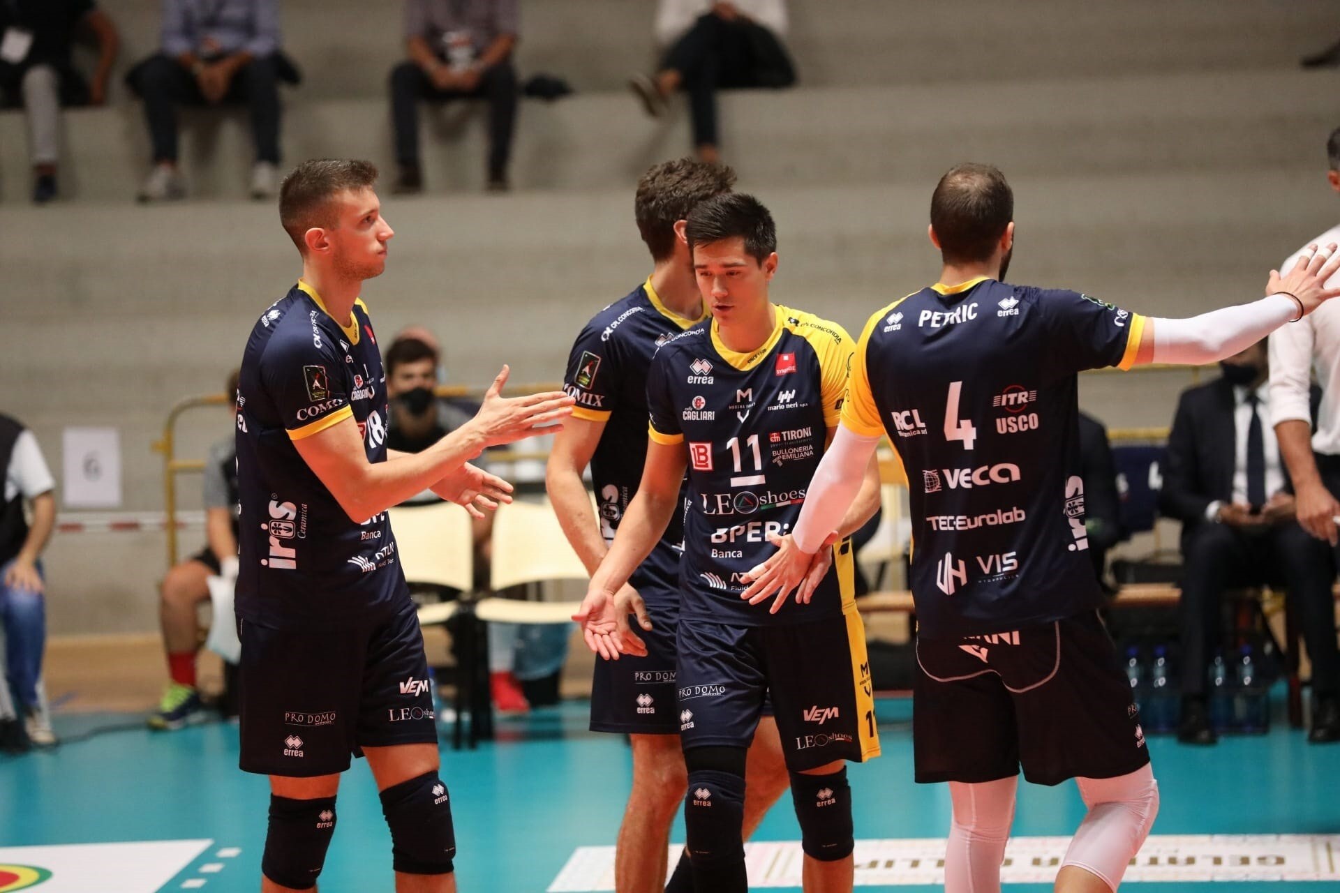 Per la Superlega si gioca su tre campi