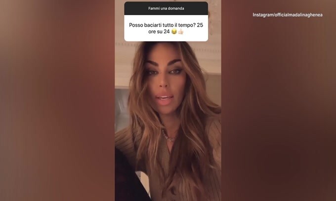 Madalina Ghenea su Zaniolo: "Ha risposto il mio manager"