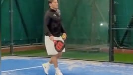 Totti e De Rossi si sfidano a Padel: che schiacciate dei due capitani!