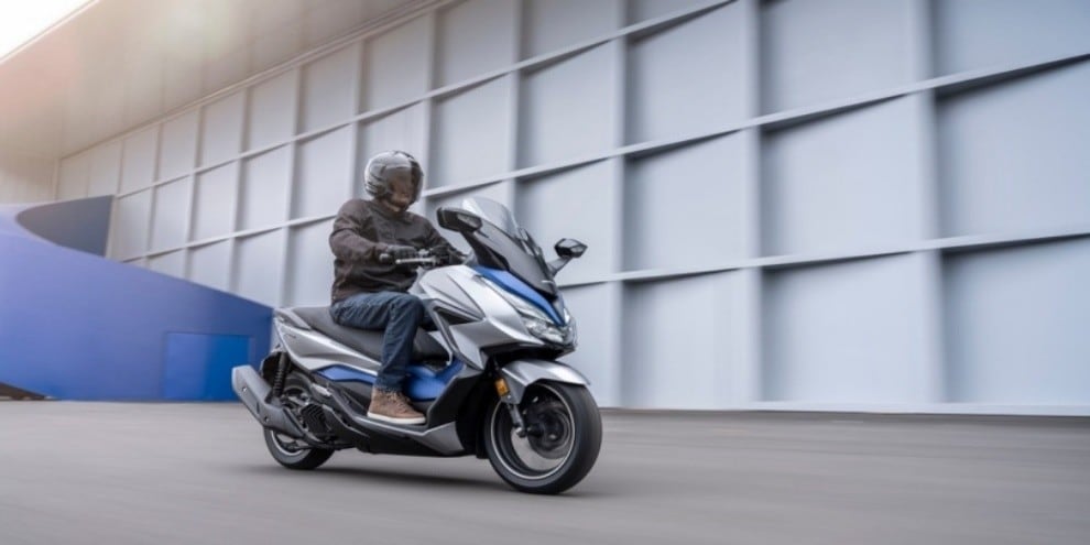 Honda Forza 125, rinnovato nel design e con omologazione Euro 5