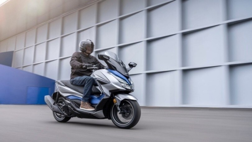 Honda Forza 125, rinnovato nel design e con omologazione Euro 5