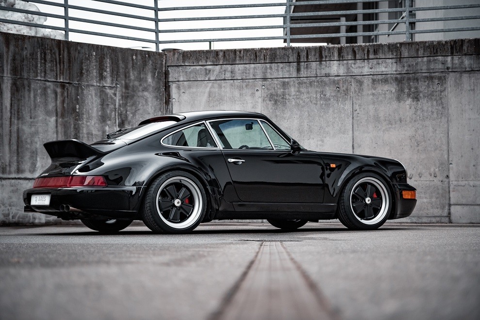 Porsche 964 Turbo,  ARES Design la spinge fino a 470 cv