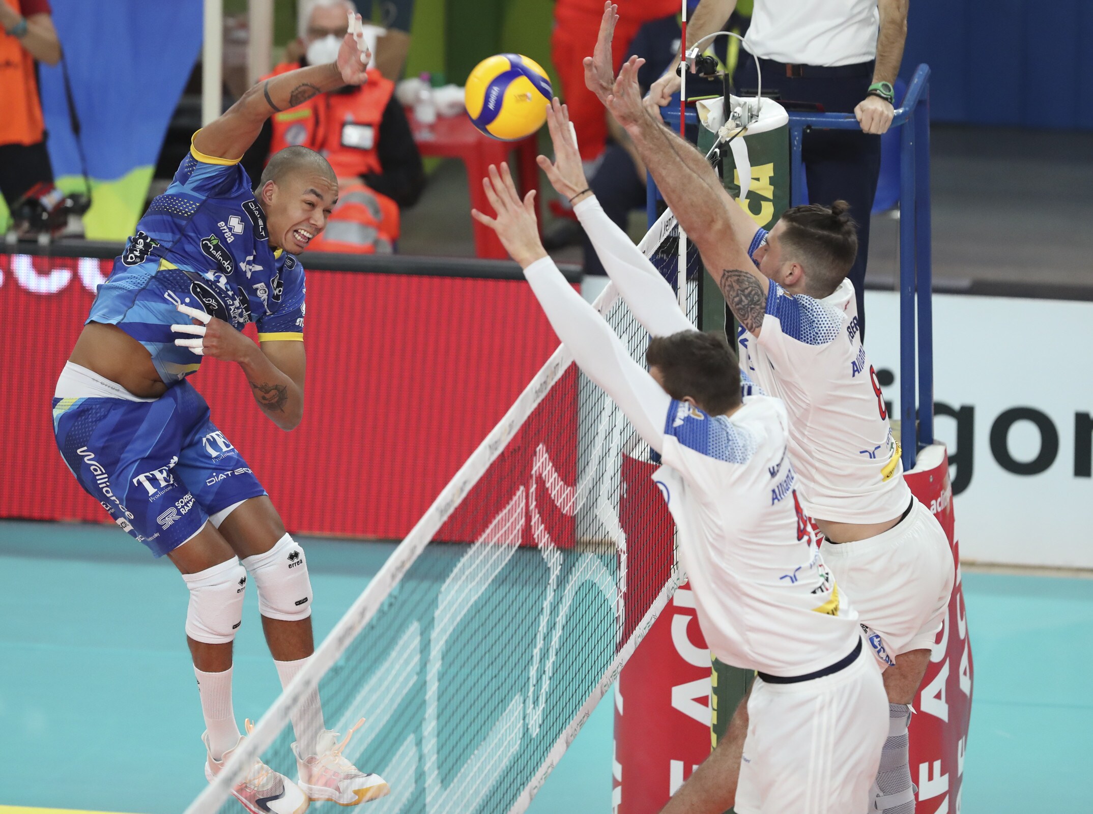 Trento-Cisterna e Civitanova-Modena aprono l'8a
