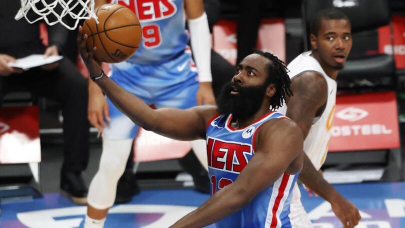 Nba, esordio mostruoso di Harden: tripla doppia e vittoria Nets