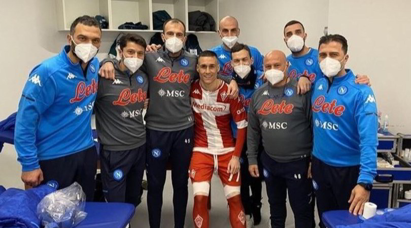 Napoli-Fiorentina, Callejon posa con lo staff azzurro e sui social i tifosi...
