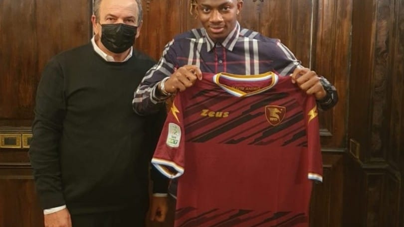 Salernitana, ufficiale: preso Sy dall'Amiens